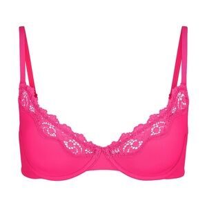 SKIMS Pink Lace Bra
